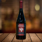 Fleur de Syrah, Vin de France Rouge 2022, serviert, Szene