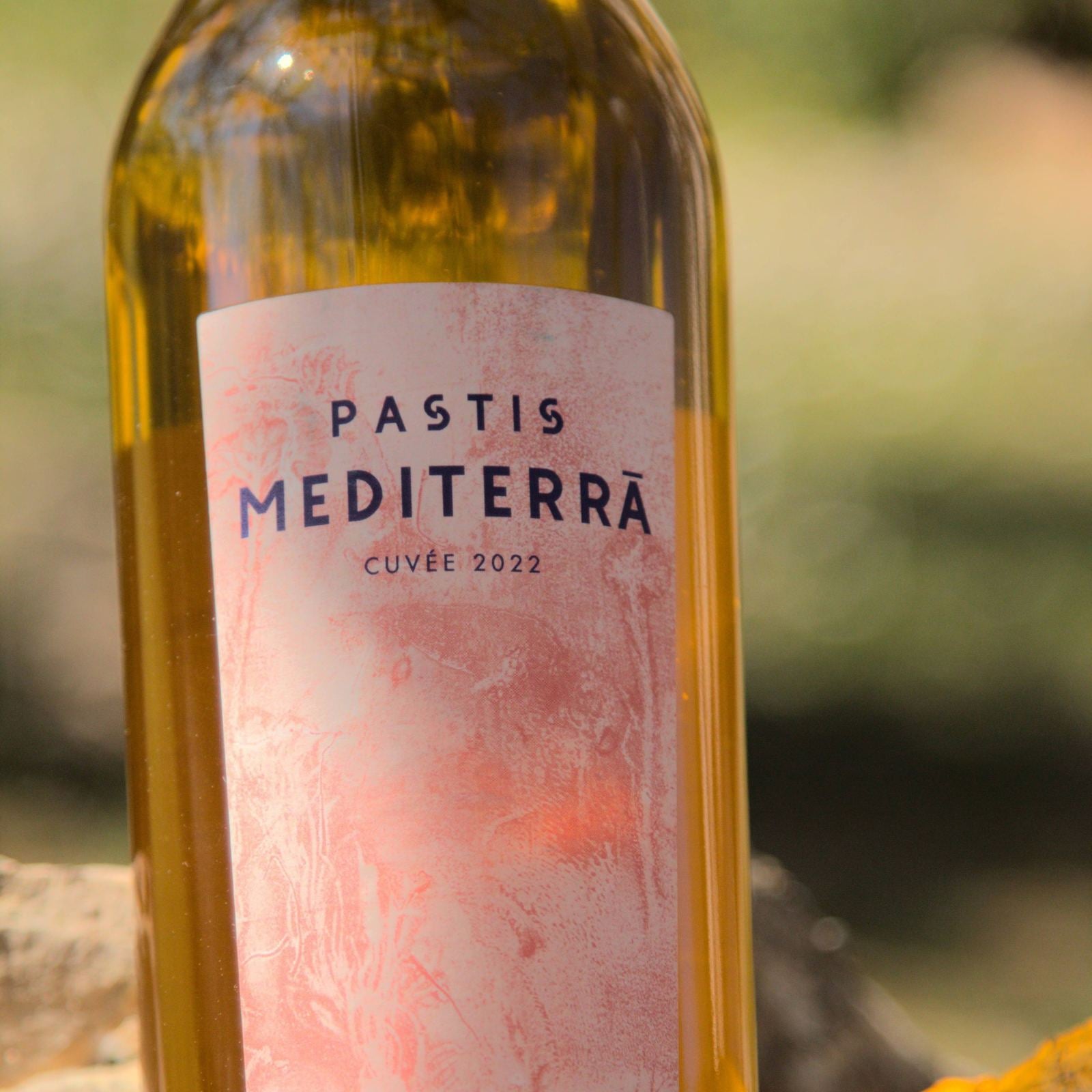 Pastis Méditerrà (41°), serviert, Szene