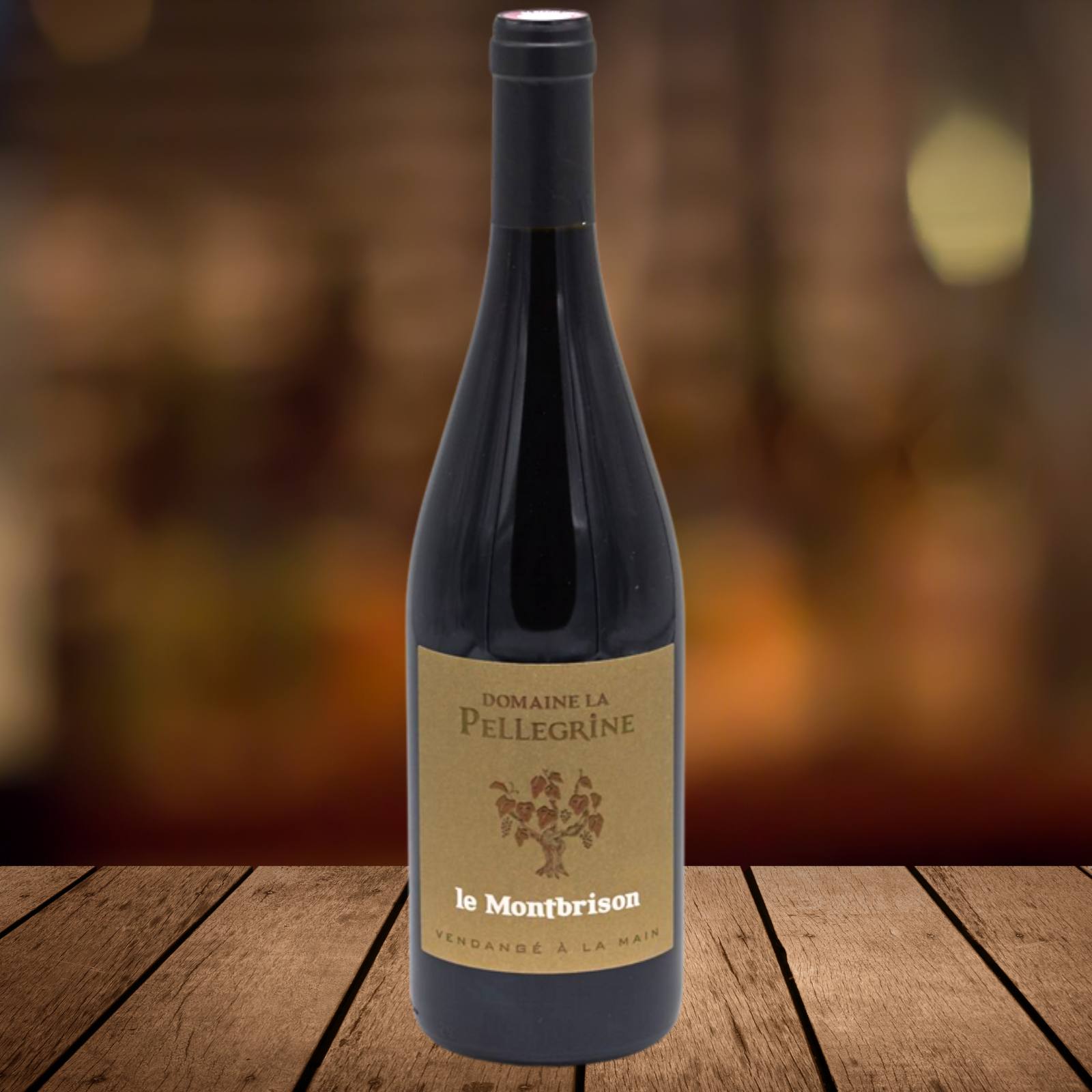 Le Montbrison, Côtes-du-Rhône Rouge 2021, serviert, Szene