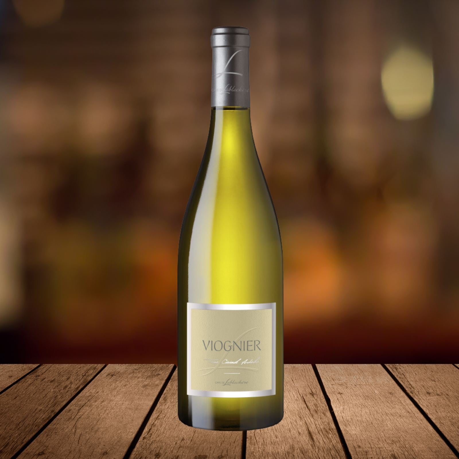Viognier Trias Cévenol, serviert, Szene